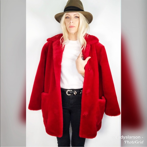 Meet your Posh Ambassador, Melissa - Picture 10 of 16